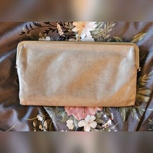 HOBO Lauren Wallet - Lt. Gray